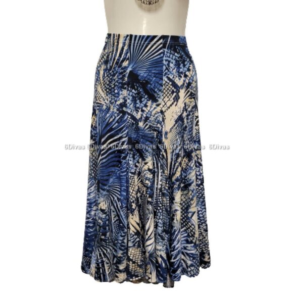 Blue and White Printed Midi Flare Skirt Size S - Picture 5 of 5